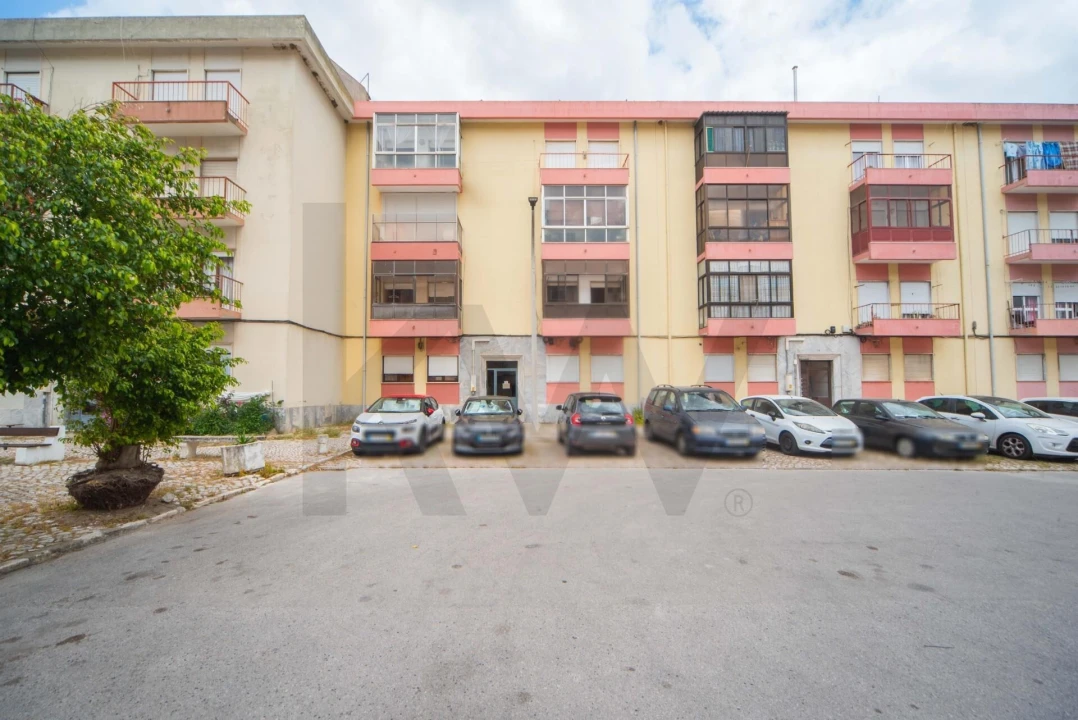 Apartamento T2 para Arrendamento em Barreiro e Lavradio Foto 6