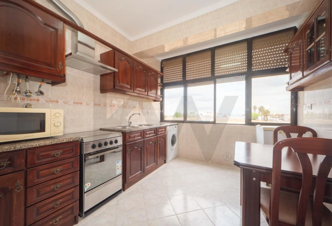 Apartamento T2 para Arrendamento em Barreiro e Lavradio Foto 1