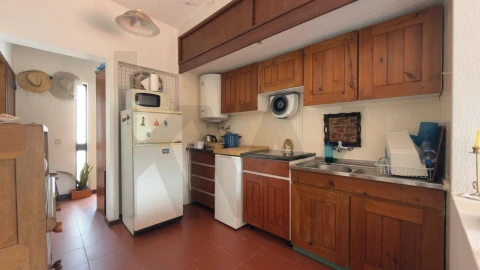 Apartamento T1 para Venda em Sesimbra (Santiago)