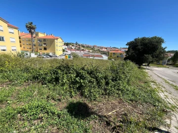 Terreno para Venda em Malveira e São Miguel de Alcainça
