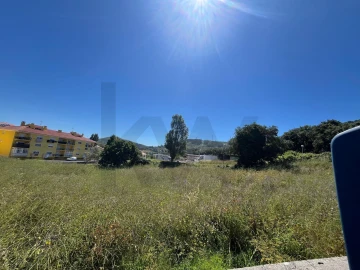 Terreno para Venda em Malveira e São Miguel de Alcainça