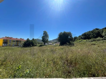 Terreno para Venda em Malveira e São Miguel de Alcainça