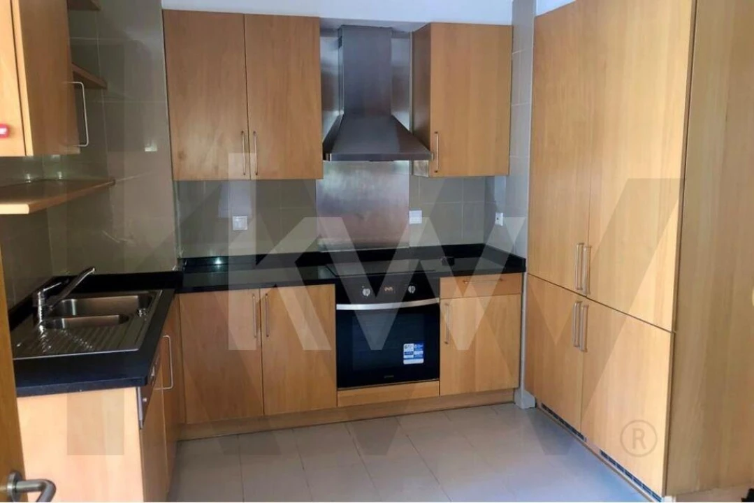 Apartamento T4 para Arrendamento em São Domingos de Benfica Foto 11