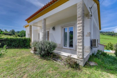 Moradia T4 para Venda em Sobral de Monte Agraço