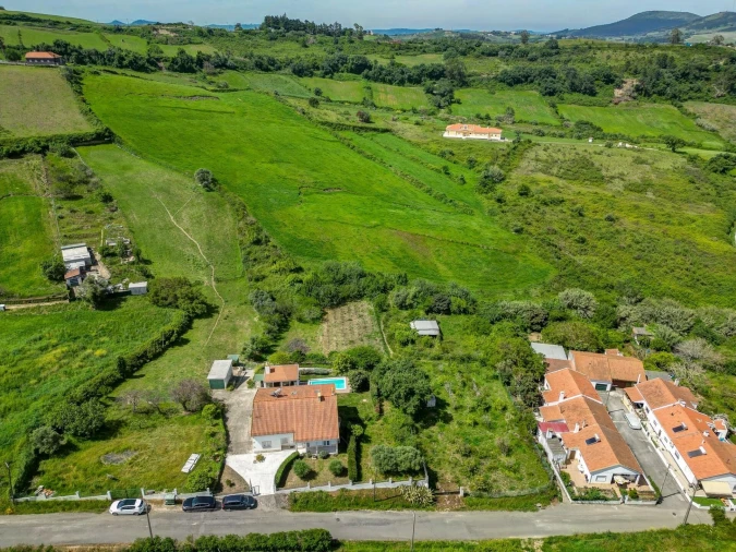 Moradia T4 para Venda em Sobral de Monte Agraço Foto 48