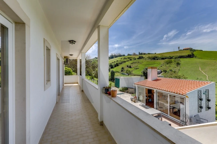 Moradia T4 para Venda em Sobral de Monte Agraço Foto 34