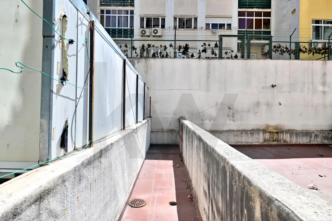 Apartamento T1 para Venda em Arroios Foto 14