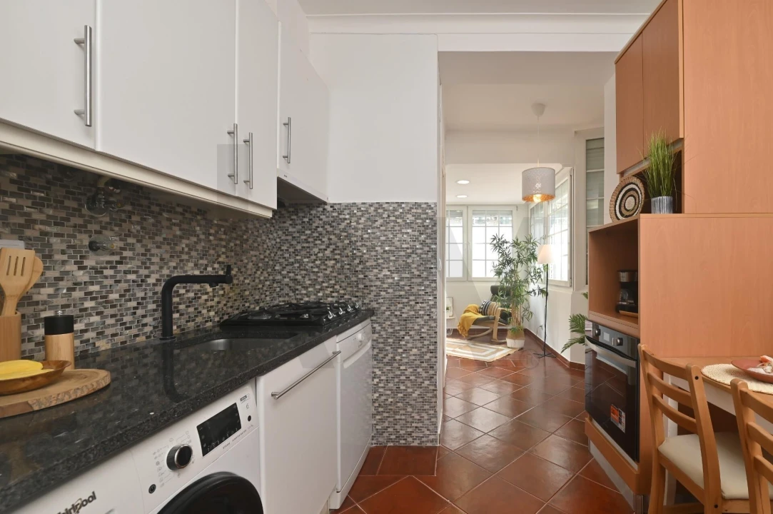Apartamento T1 para Venda em Arroios Foto 7