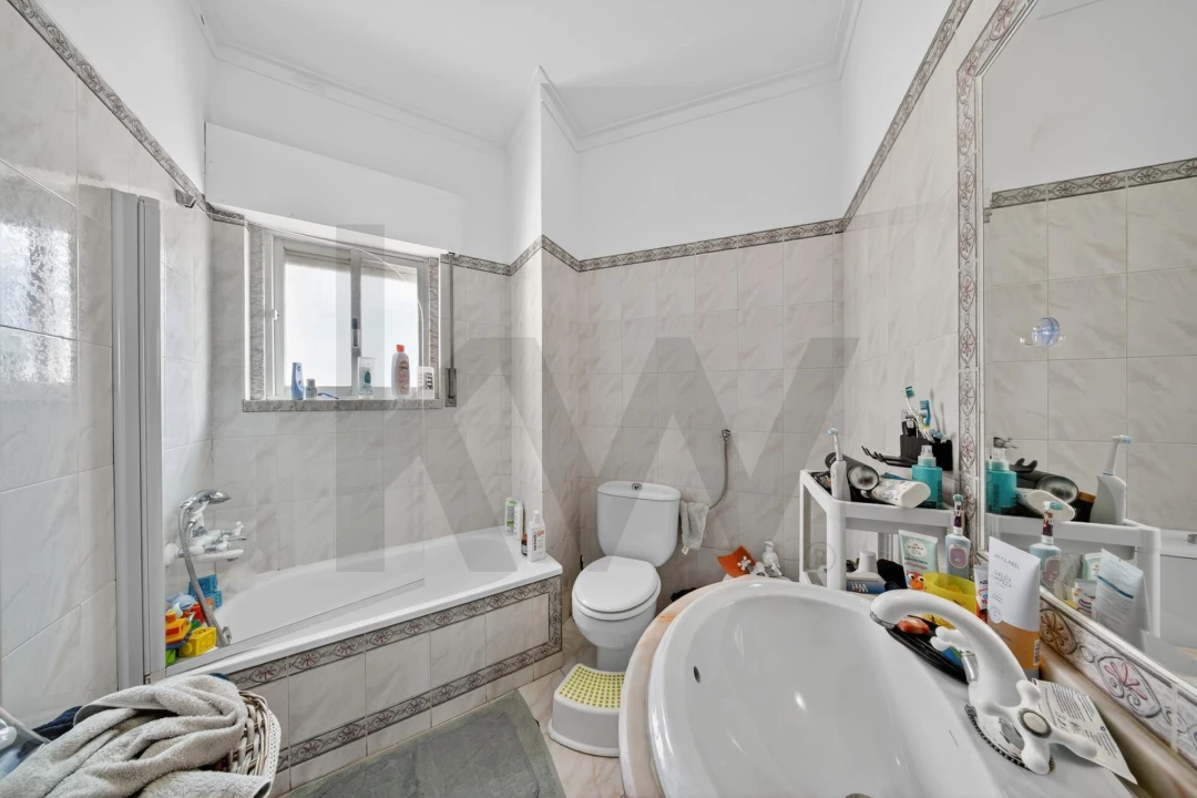 Apartamento T1 para Venda em Barcarena Foto 12