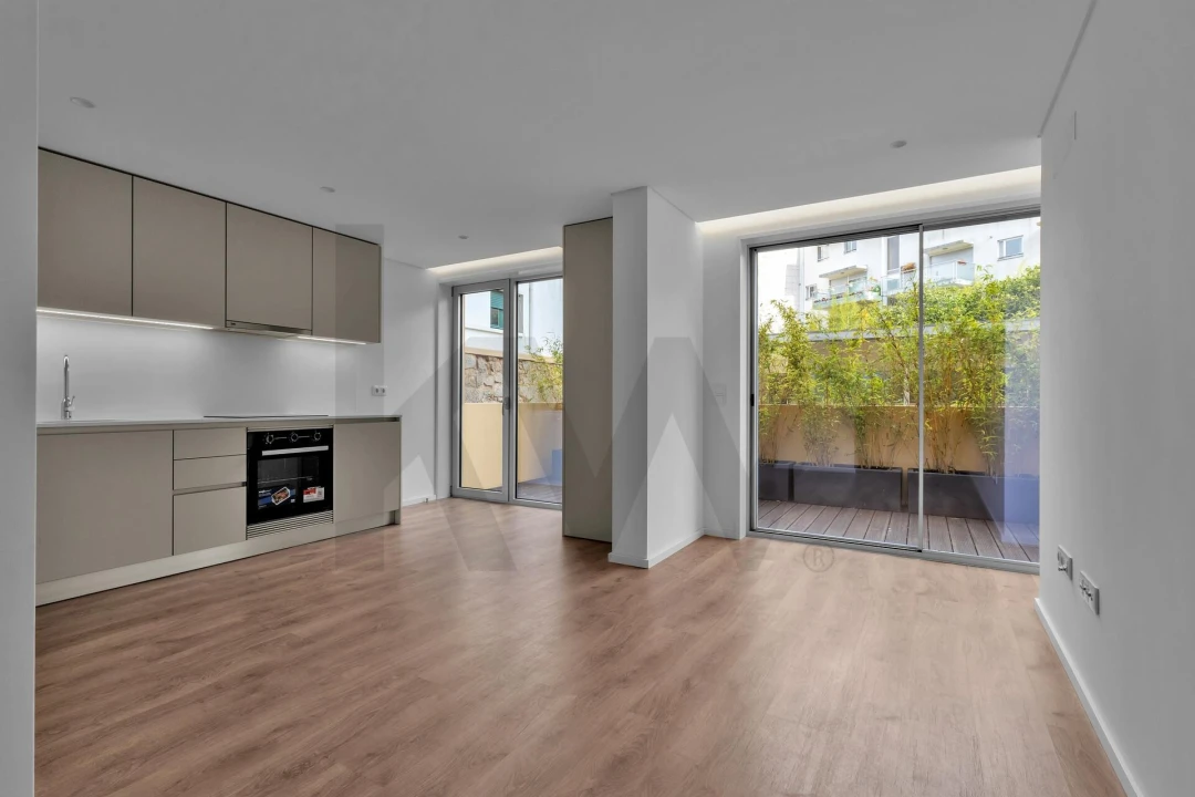 Apartamento T1 para Arrendamento em Cedofeita, Santo Ildefonso, Sé, Miragaia, São Nicolau e Vitória Foto 1