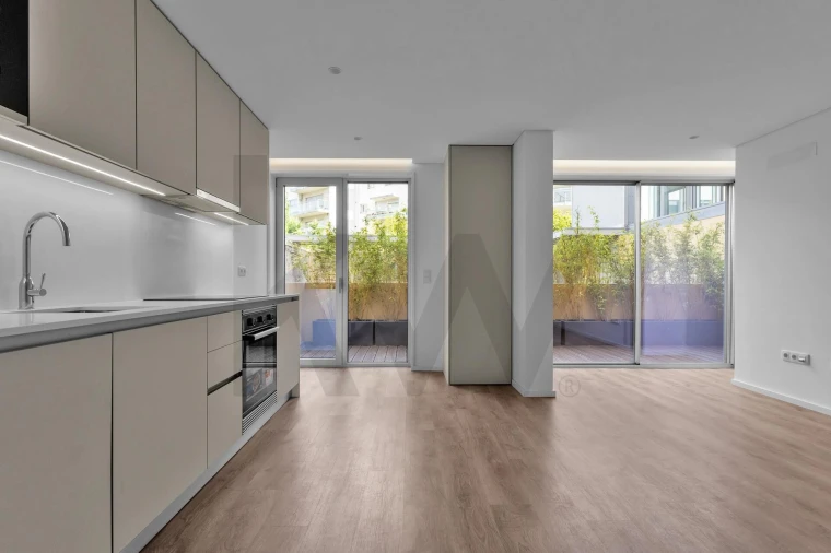 Apartamento T1 para Arrendamento em Cedofeita, Santo Ildefonso, Sé, Miragaia, São Nicolau e Vitória Foto 4