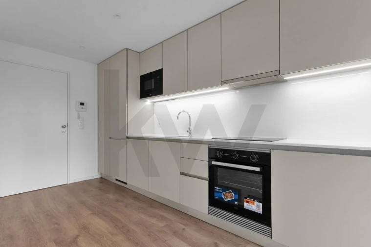 Apartamento T1 para Arrendamento em Cedofeita, Santo Ildefonso, Sé, Miragaia, São Nicolau e Vitória Foto 5