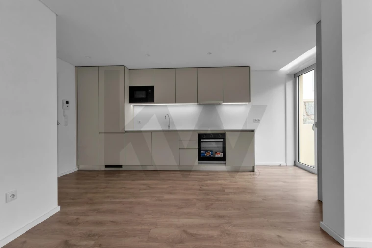 Apartamento T1 para Arrendamento em Cedofeita, Santo Ildefonso, Sé, Miragaia, São Nicolau e Vitória Foto 6