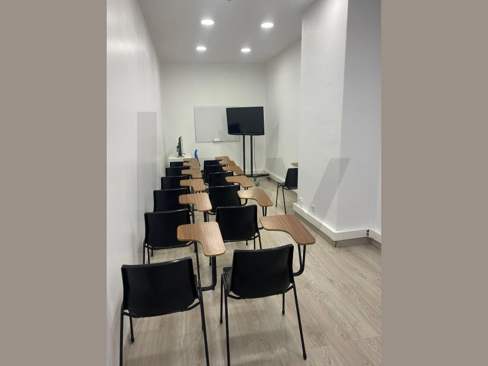 Loja para Arrendamento em Portimão Foto 3