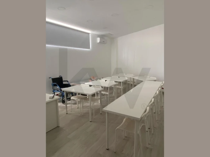 Loja para Arrendamento em Portimão Foto 6