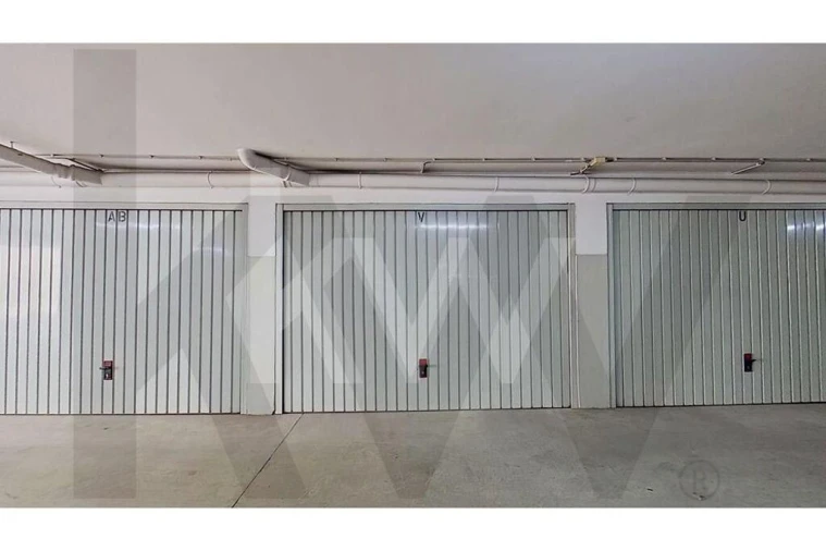 Apartamento T2 para Arrendamento em Ramalde Foto 20