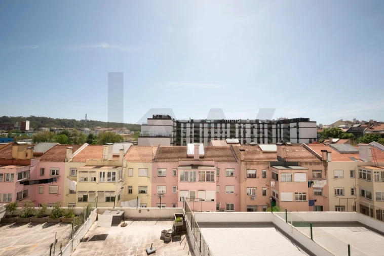 Apartamento T3 para Arrendamento em Benfica Foto 21