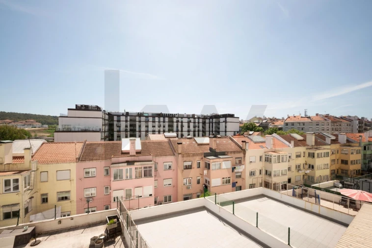 Apartamento T3 para Arrendamento em Benfica Foto 22