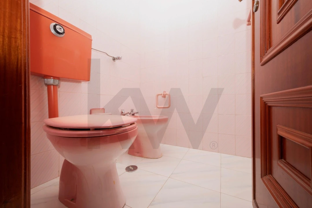 Apartamento T3 para Arrendamento em Benfica Foto 9