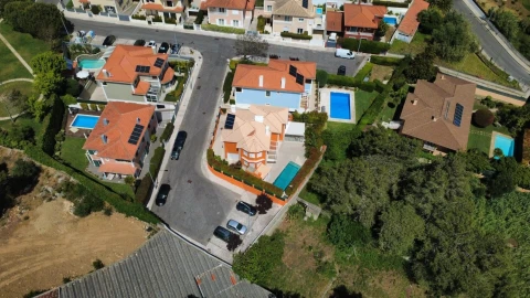 Moradia T4 para Venda em Alcabideche
