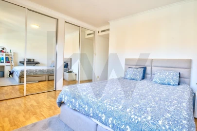 Moradia T4 para Venda em Alcabideche