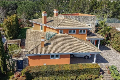 Moradia T4 para Venda em Agualva e Mira-Sintra