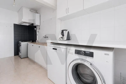 Apartamento T2 para Venda em Santa Iria de Azoia, São João da Talha e Bobadela