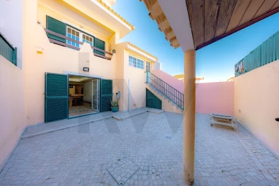 Moradia T3 para Venda em Carcavelos e Parede