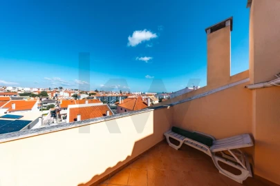 Moradia T3 para Venda em Carcavelos e Parede