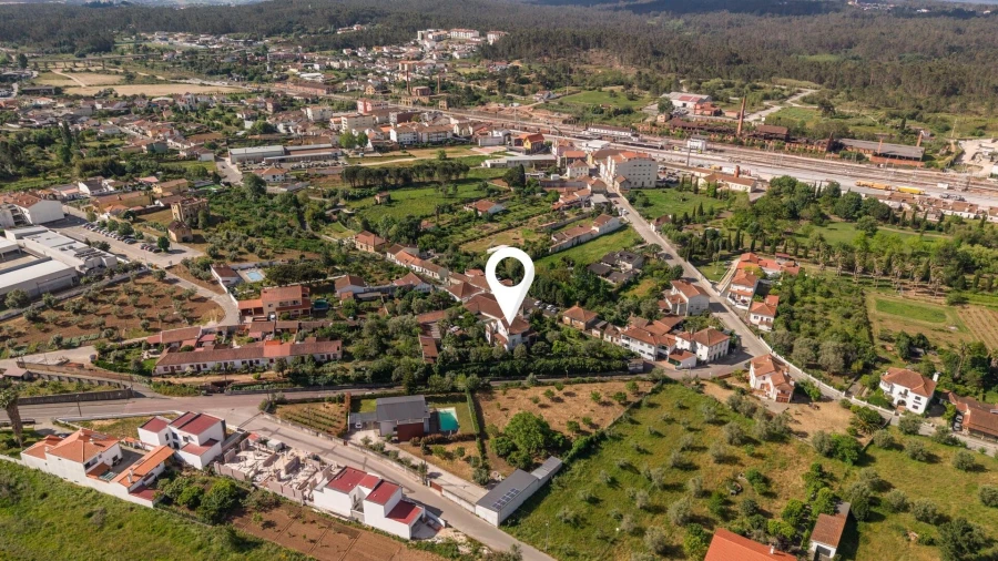 Moradia T4 para Venda em Pampilhosa Foto 56
