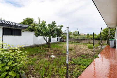 Moradia T3 para Venda em Pedroso e Seixezelo