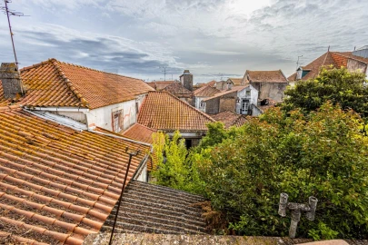 Prédio para Venda em Romeira e Várzea