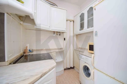 Apartamento T1 para Venda em Alfragide