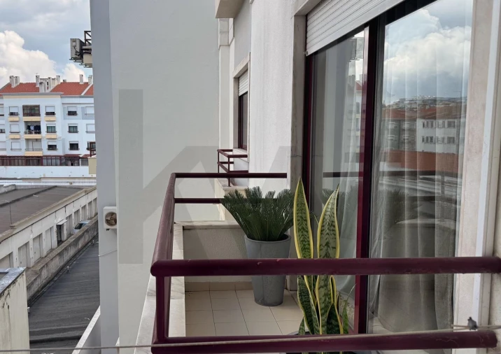 Apartamento T1 para Venda em Almada, Cova da Piedade, Pragal e Cacilhas Foto 5