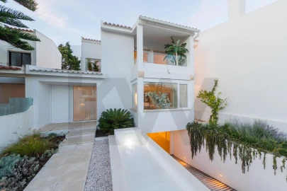 Moradia T4 para Venda em Carcavelos e Parede