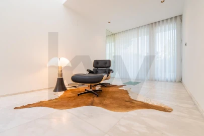 Moradia T4 para Venda em Carcavelos e Parede