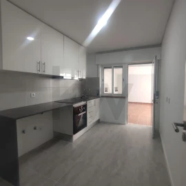 Apartamento T2 para Venda em Almada, Cova da Piedade, Pragal e Cacilhas