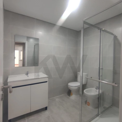 Apartamento T2 para Venda em Almada, Cova da Piedade, Pragal e Cacilhas Foto 8