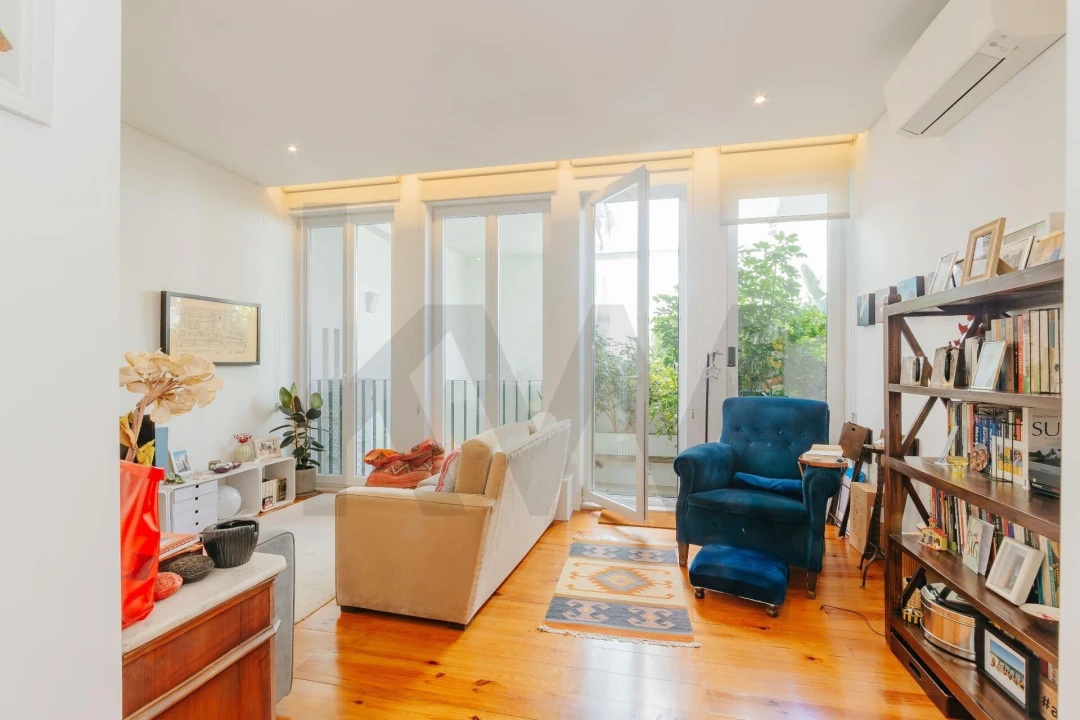 Apartamento T2 para Venda em Algés, Linda-A-Velha e Cruz Quebrada-Dafundo Foto 3