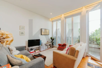 Apartamento T2 para Venda em Algés, Linda-A-Velha e Cruz Quebrada-Dafundo