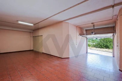 Apartamento T3 para Venda em Carcavelos e Parede