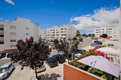 Apartamento T3 para Venda em Carcavelos e Parede