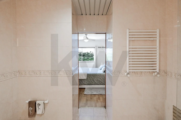 Apartamento T3 para Venda em Carcavelos e Parede Foto 23