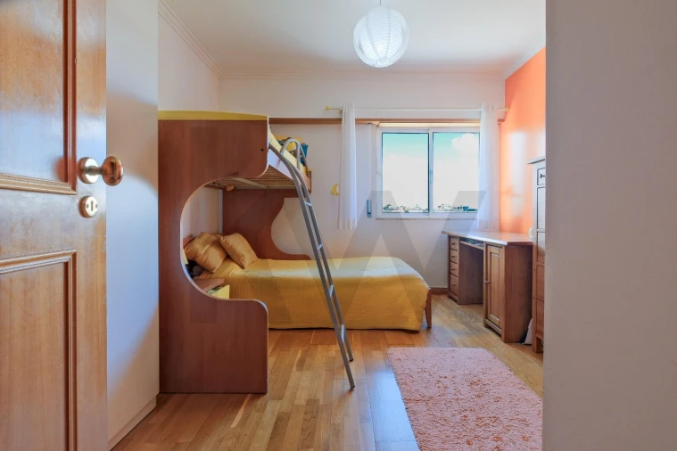 Apartamento T3 para Venda em Carcavelos e Parede Foto 10