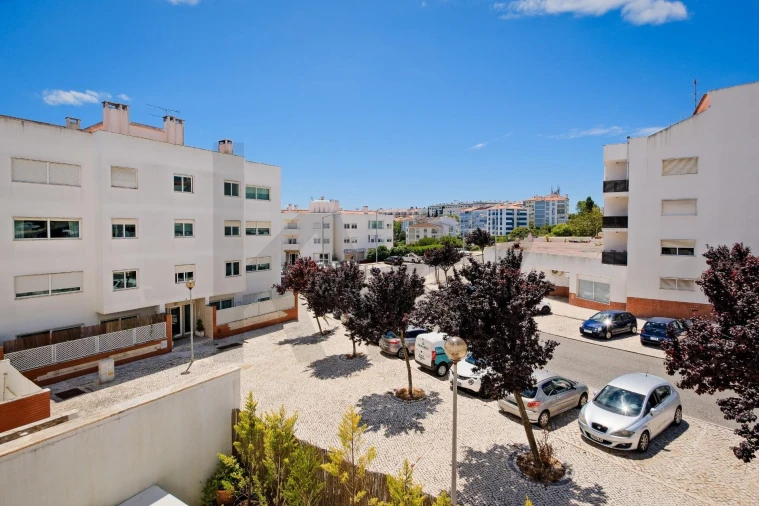 Apartamento T3 para Venda em Carcavelos e Parede Foto 36