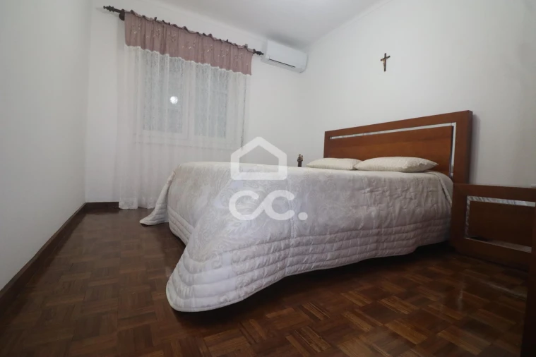 Moradia T5 para Venda em Ribeira Seca Foto 16