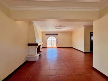Moradia T6 para Venda em Vila Franca de Xira