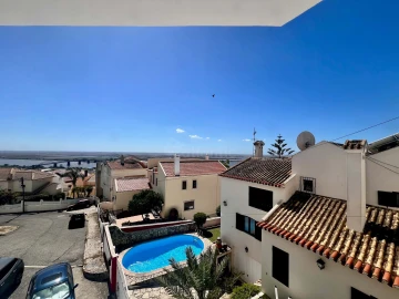 Moradia T6 para Venda em Vila Franca de Xira