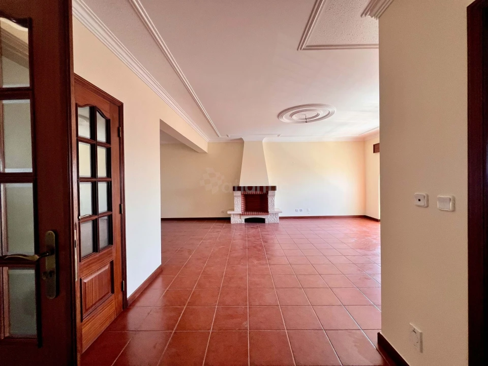 Moradia T6 para Venda em Vila Franca de Xira Foto 40