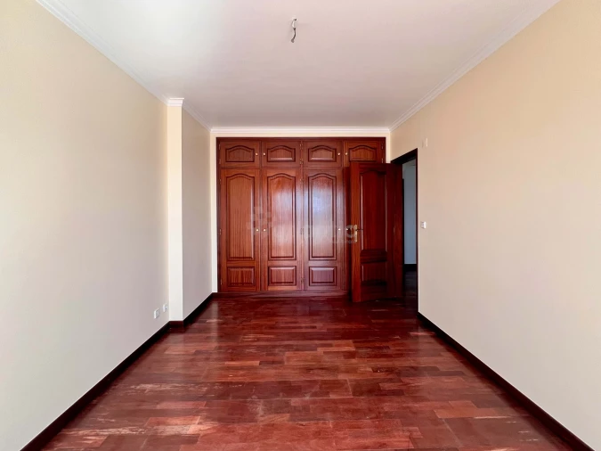 Moradia T6 para Venda em Vila Franca de Xira Foto 17